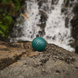 OT-GOLFBALLGREEN